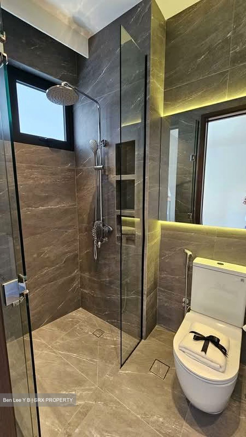Joo Chiat Place (D15), Terrace #558320581